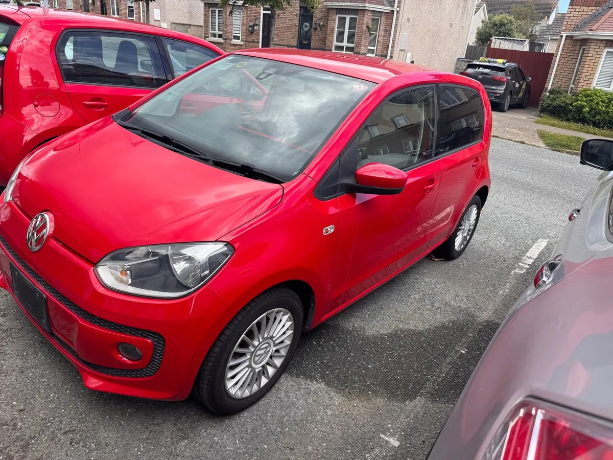 Volkswagen Cross Up! - Image 3
