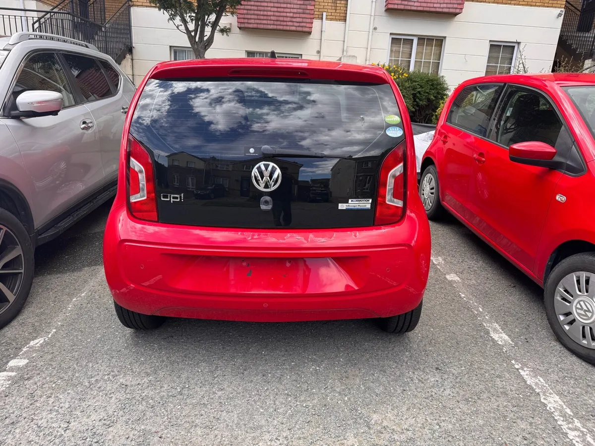 Volkswagen Cross Up! - Image 4