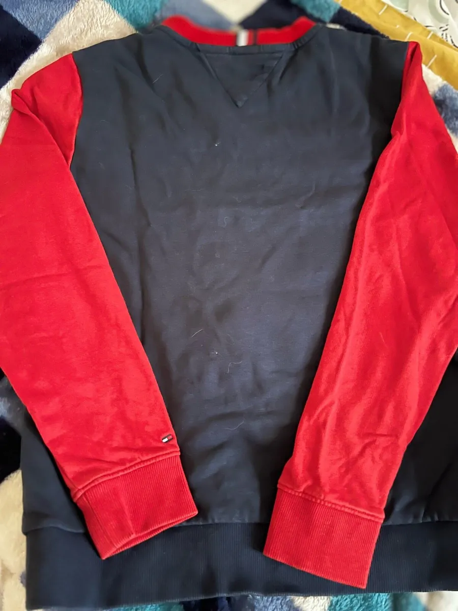 Sweater - Image 3
