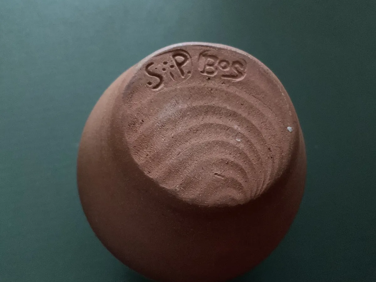 Small Steven Pearce pottery vase - Image 3