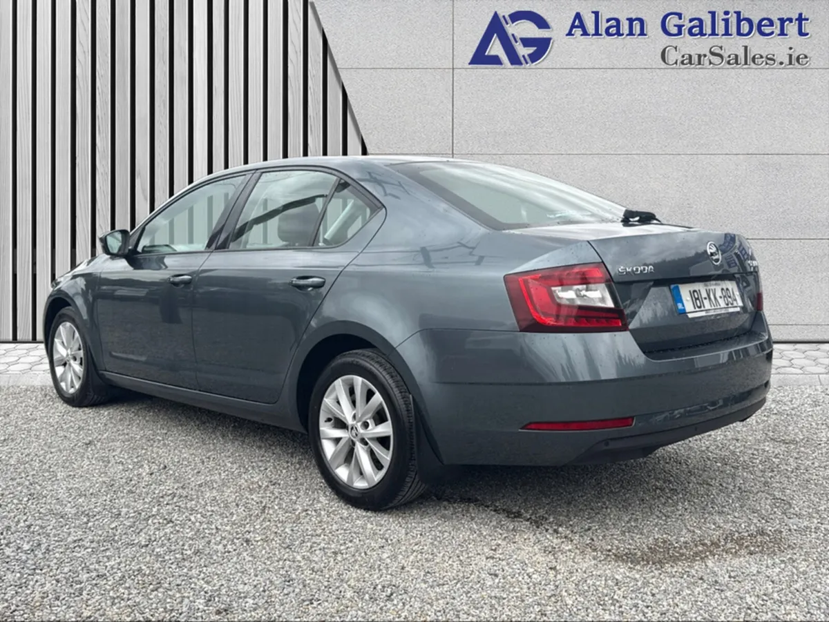 Skoda Octavia AMBITION 1.6 TDI - Image 2