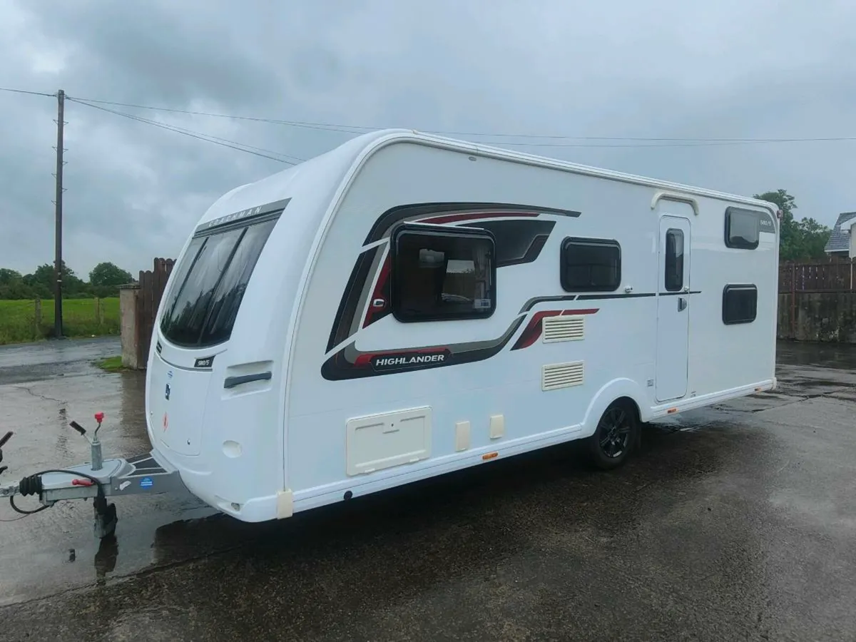 2015 Coachman 580/5 Rear fixed bunks - Image 4