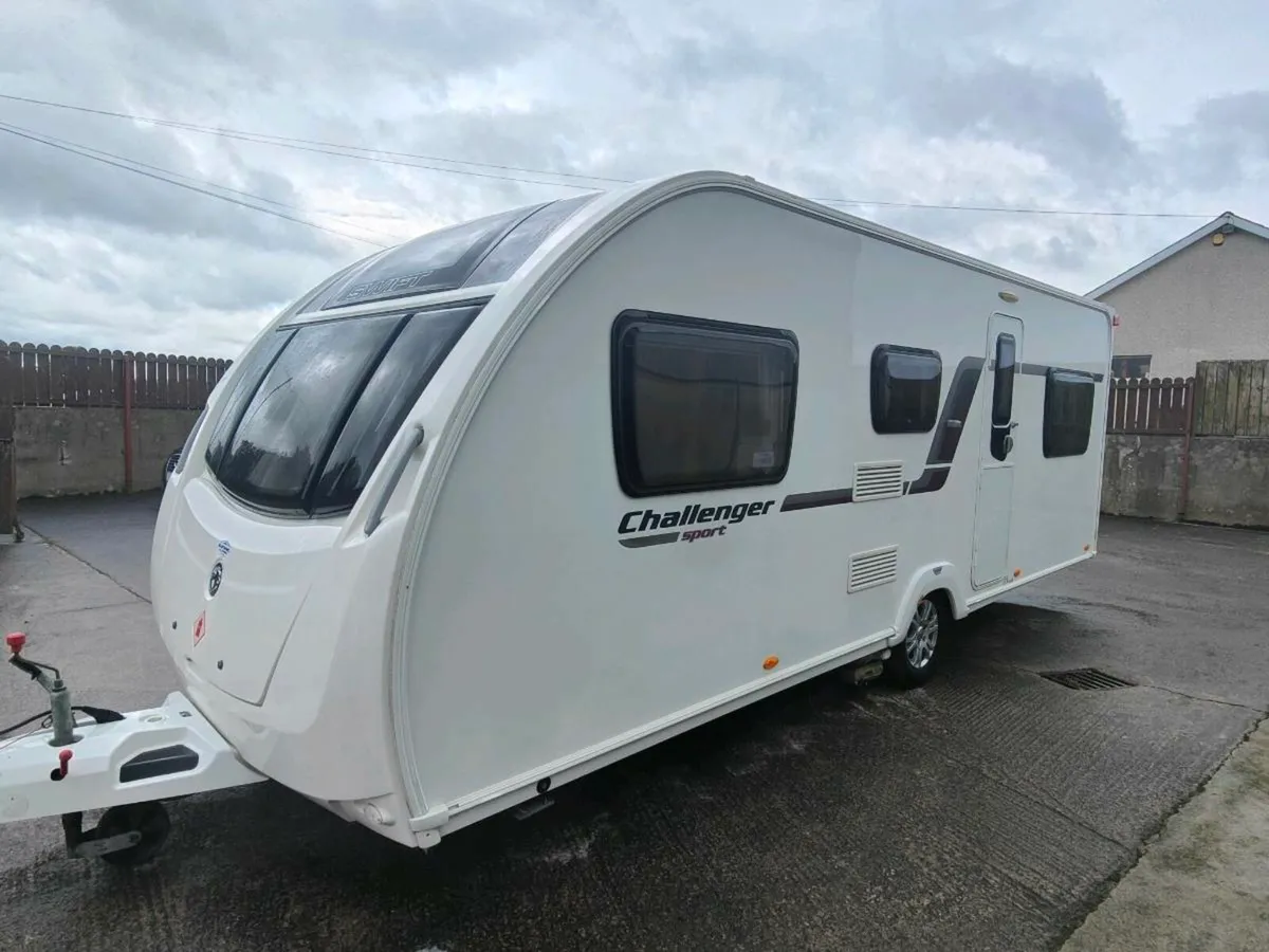 2014 Swift Challenger sport  586 6 Berth - Image 2