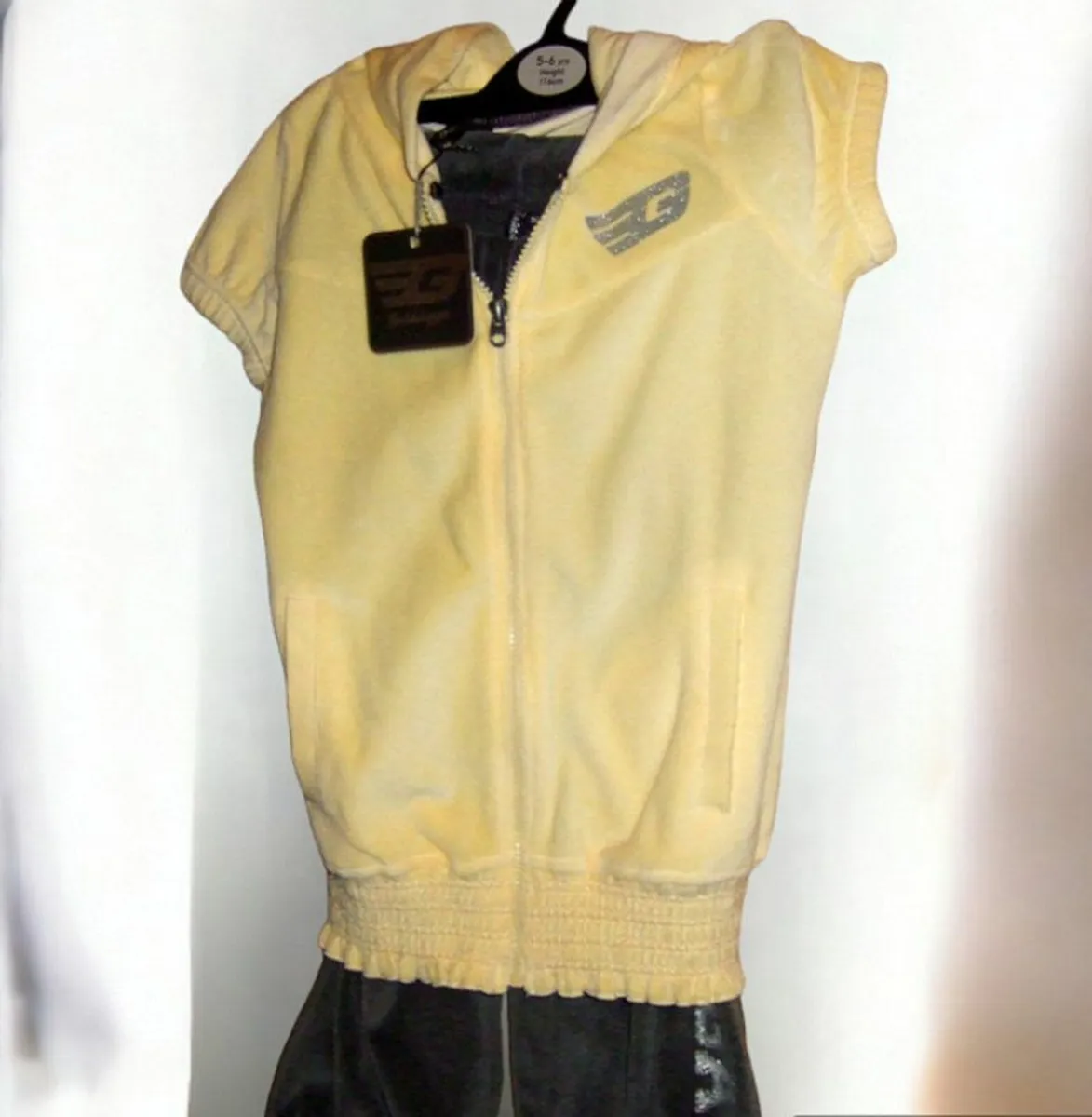 Vintage BNWT Goldigga Summer Trackie - Image 4