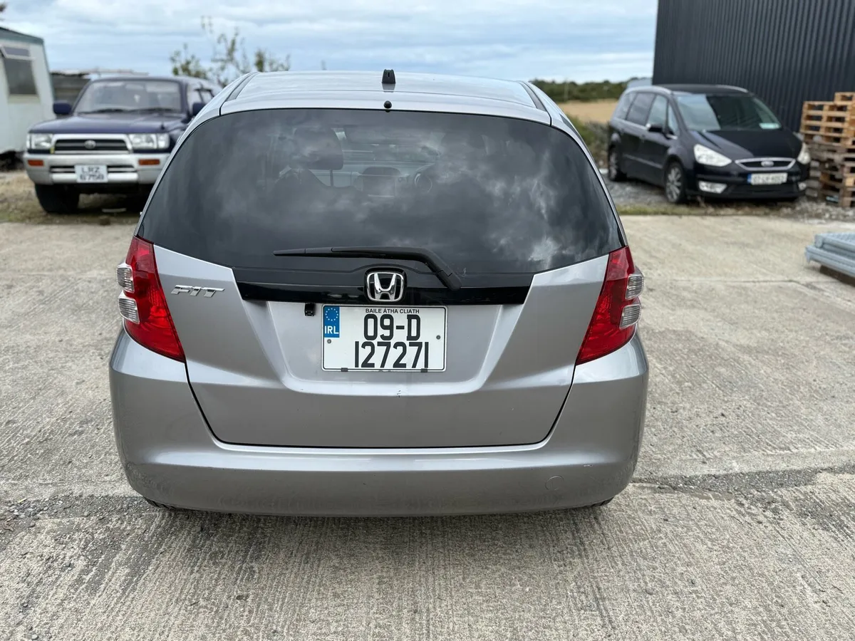 2009 Honda Fit Jazz Automatic 1.3 New NCT - Image 4