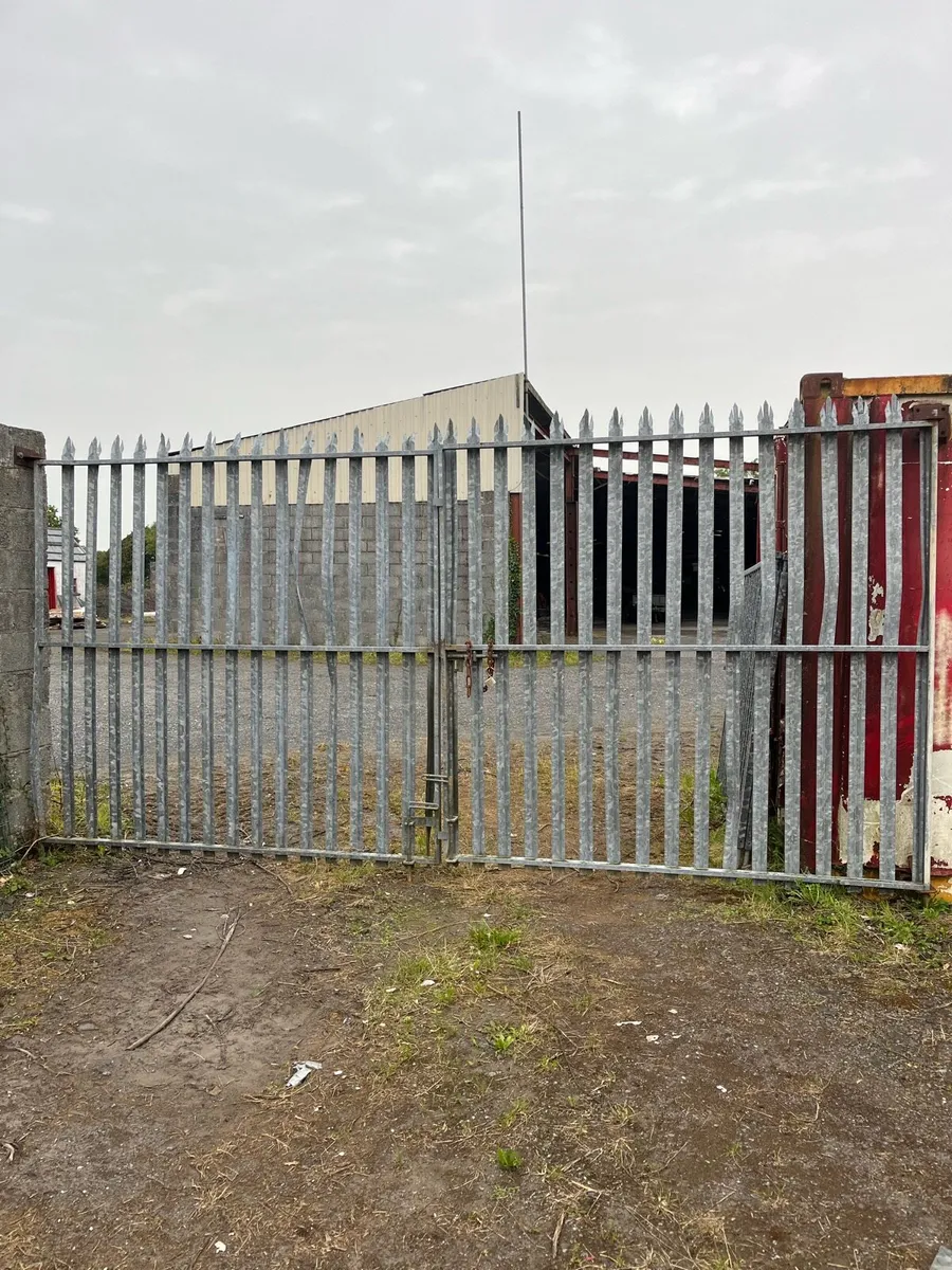 Galvanised gates - Image 1