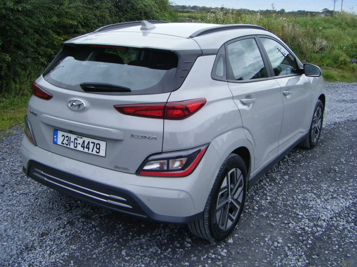 HYUNDAI KONA EV 39.4 KWH . - Image 2