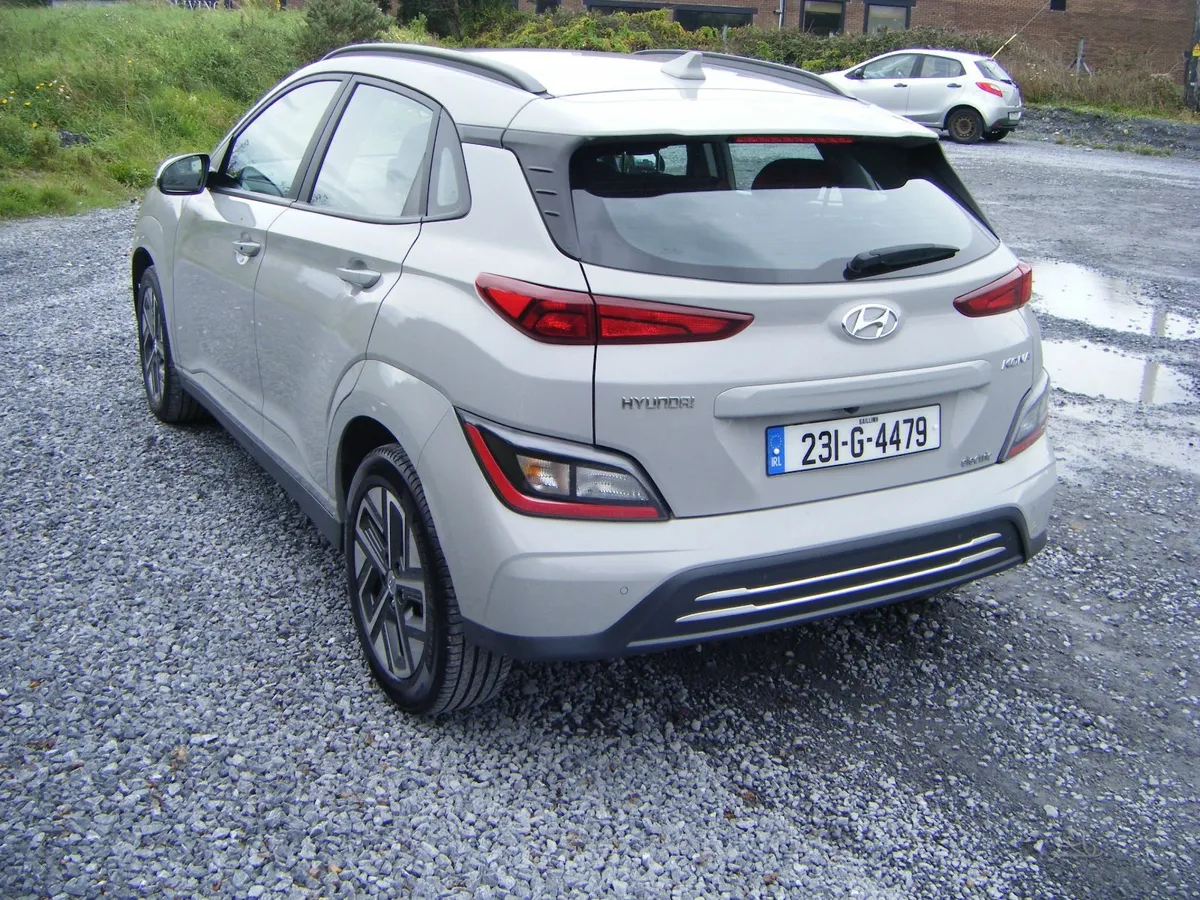 HYUNDAI KONA EV 39.4 KWH . - Image 3