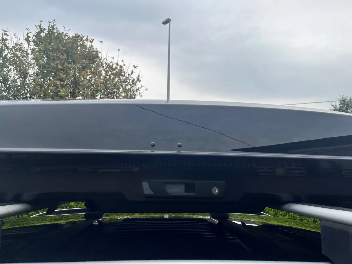Audi Q3 Roofbox and Roofbars - Image 3