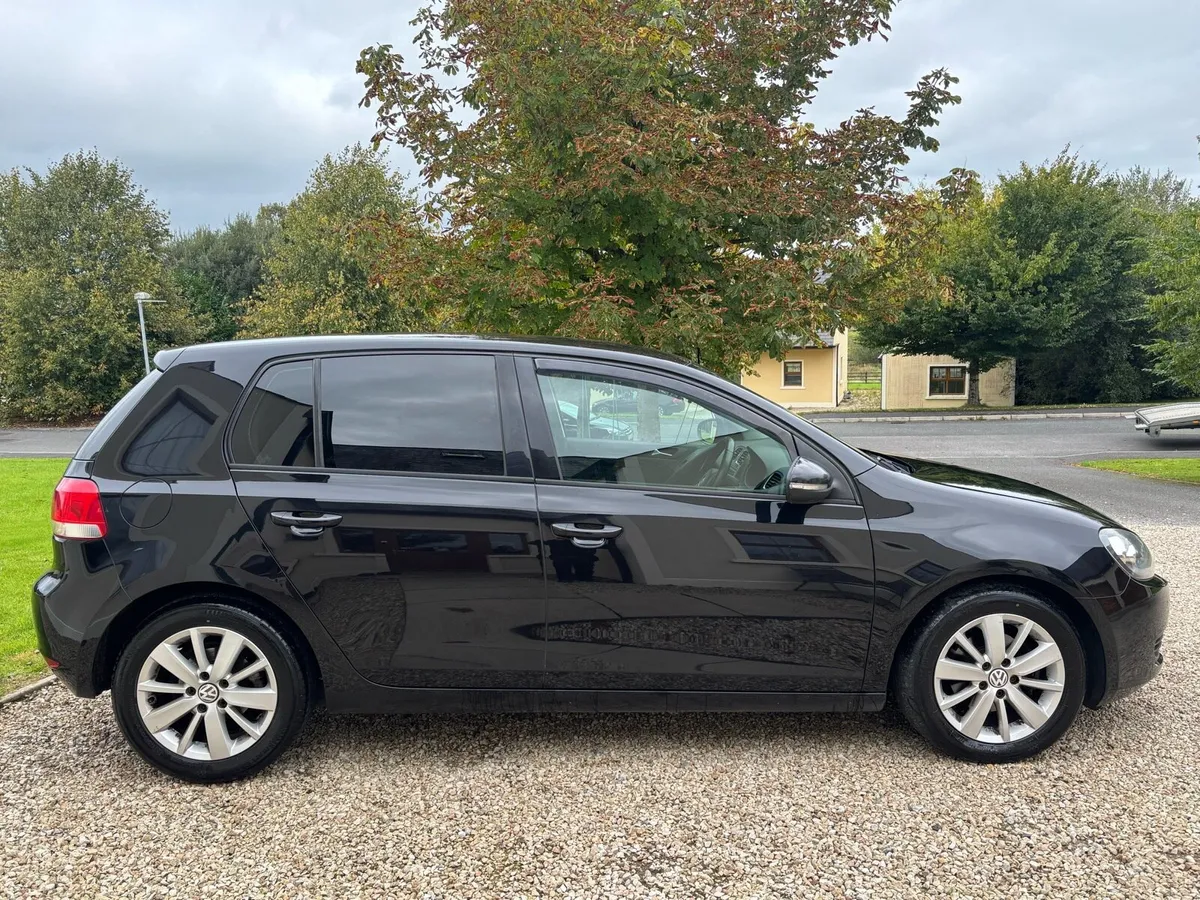 2012 Volkswagen Golf 1.6 tdi - Image 2