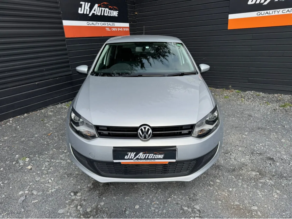 Volkswagen Polo 1.2 TSI AUTO LOW MILEAGE - Image 2