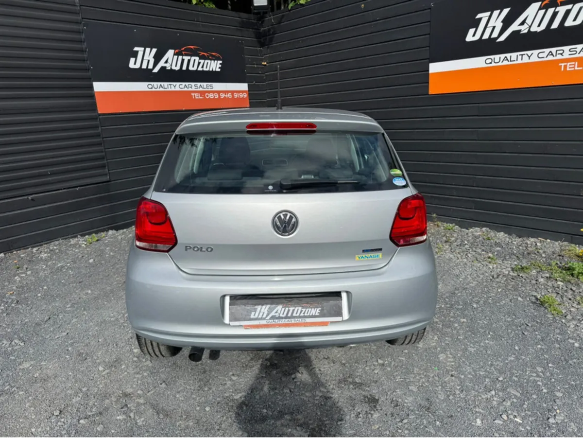 Volkswagen Polo 1.2 TSI AUTO LOW MILEAGE - Image 4