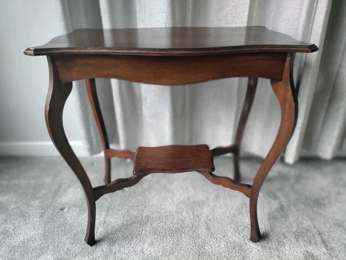 Vintage occasional table. - Image 4