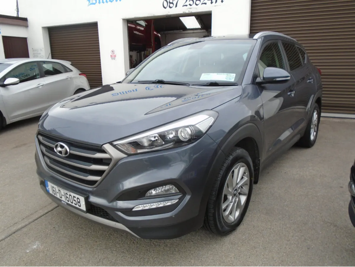 Hyundai Tucson EXECUTIVE 5DR - Image 2