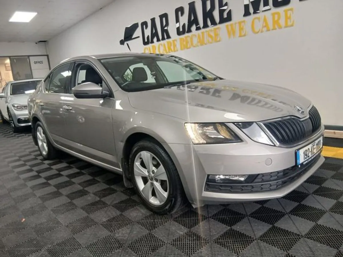 Skoda Octavia 1.6 TDI Finance Available Warranty - Image 2