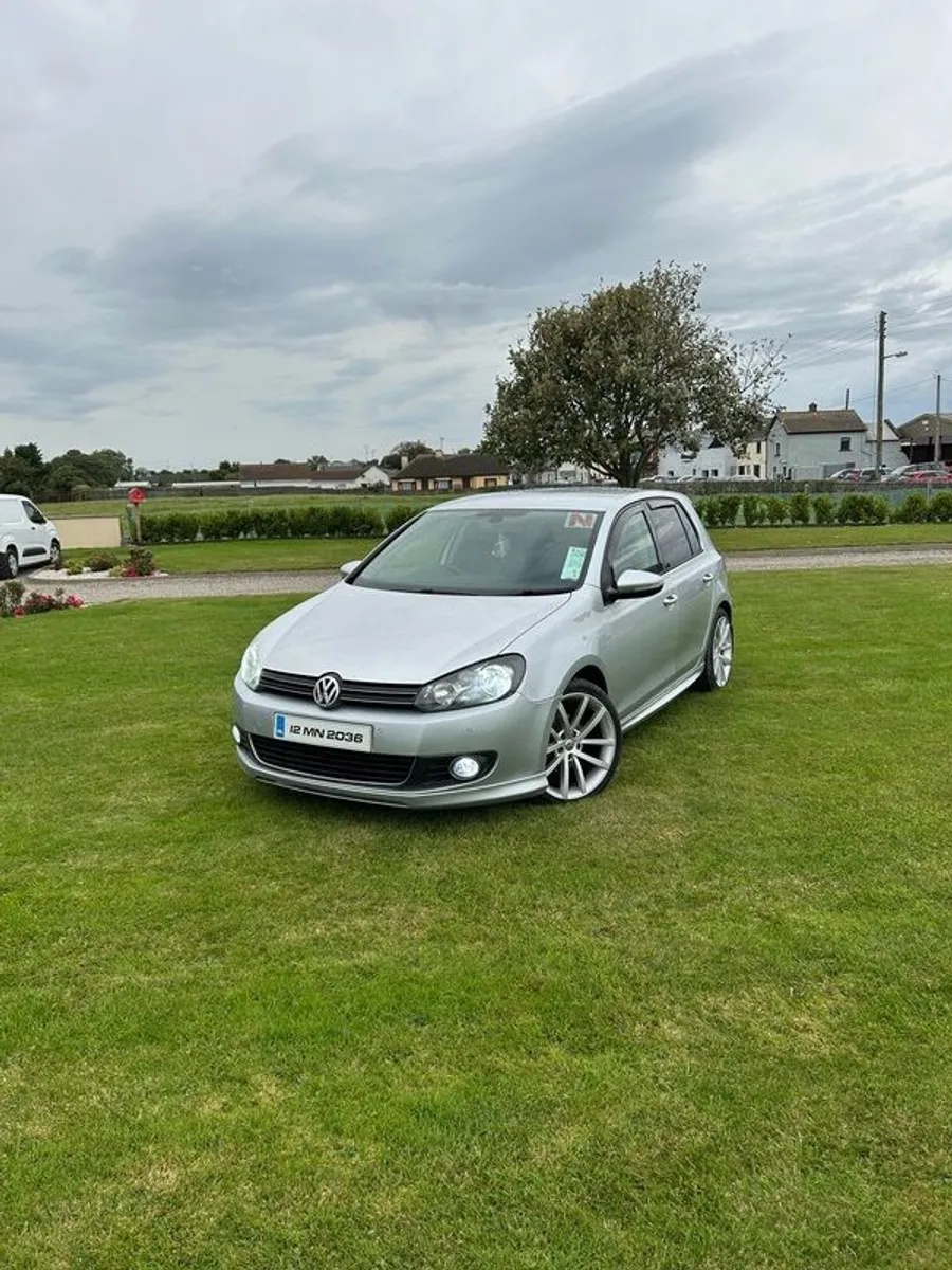2012 Volkswagen Golf - Image 1
