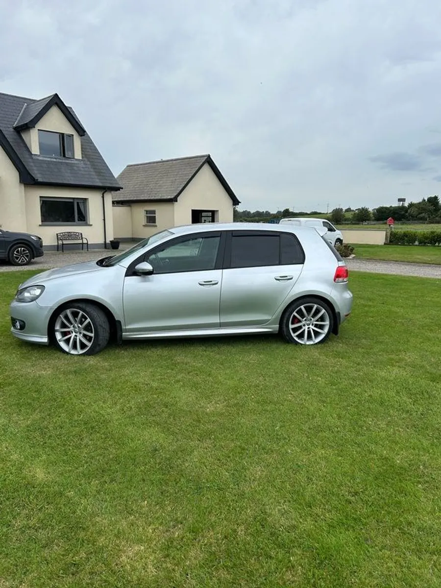 2012 Volkswagen Golf - Image 3