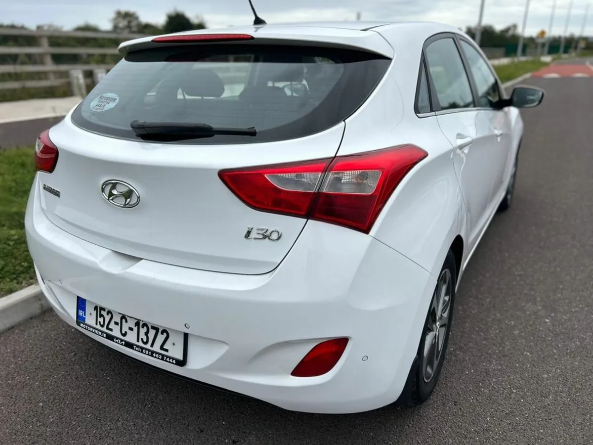 Hyundai i30 5DR *IMMACULATE CONDITION* Multi-Funct - Image 3
