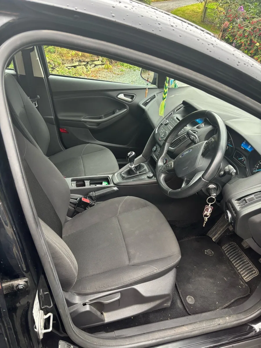 Ford Focus - Image 4