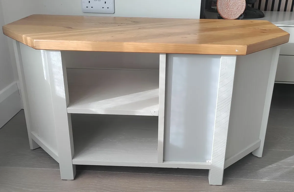 Next TV Unit - Image 4