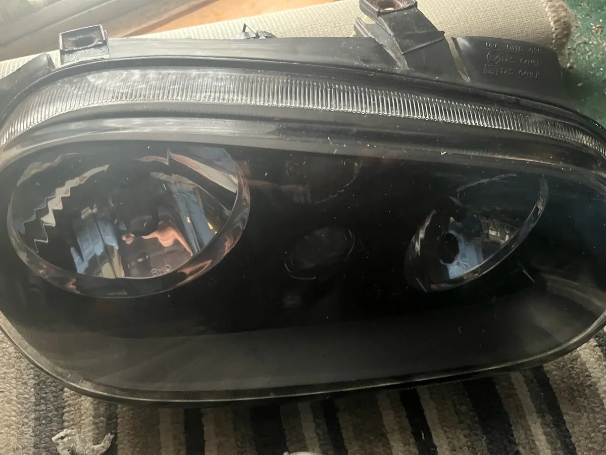 VW Mark 4 headlights - Image 1