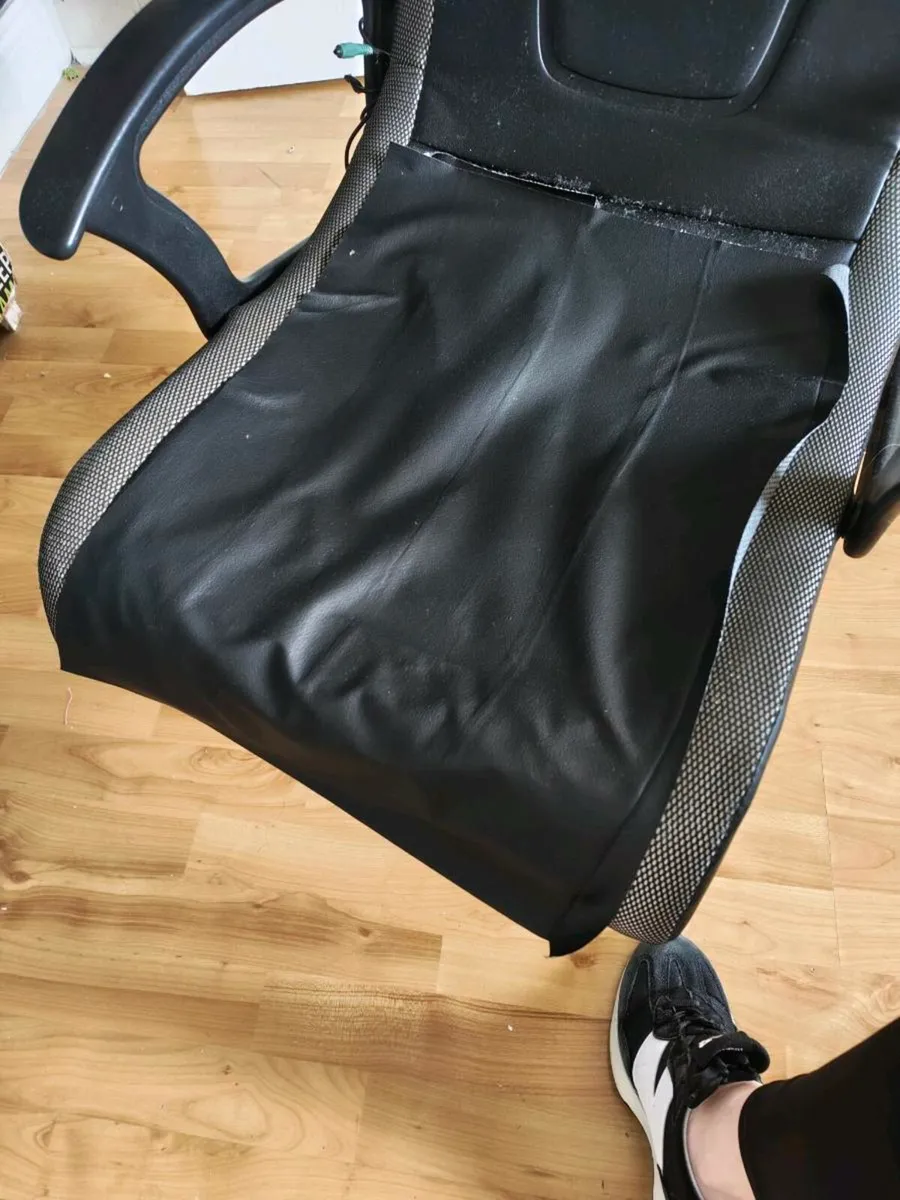 Gaming chair - Image 1