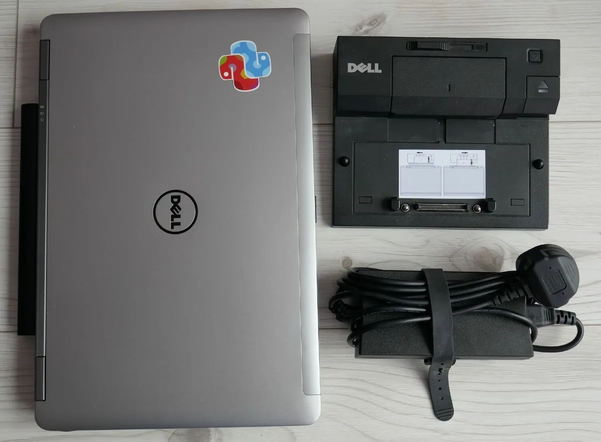 Dell Latitude E6540 - Image 2
