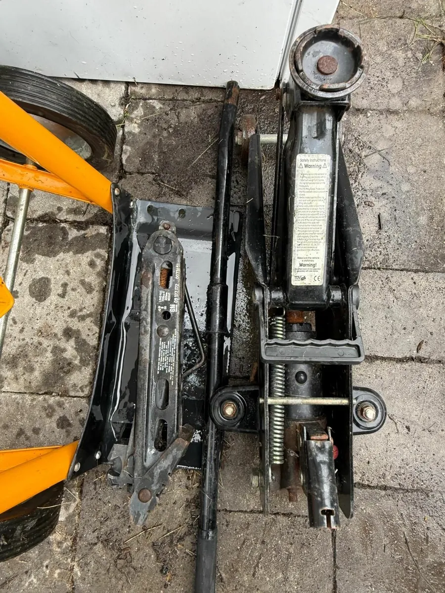 Hydraulic Jack  + Scissor Jack - Image 3