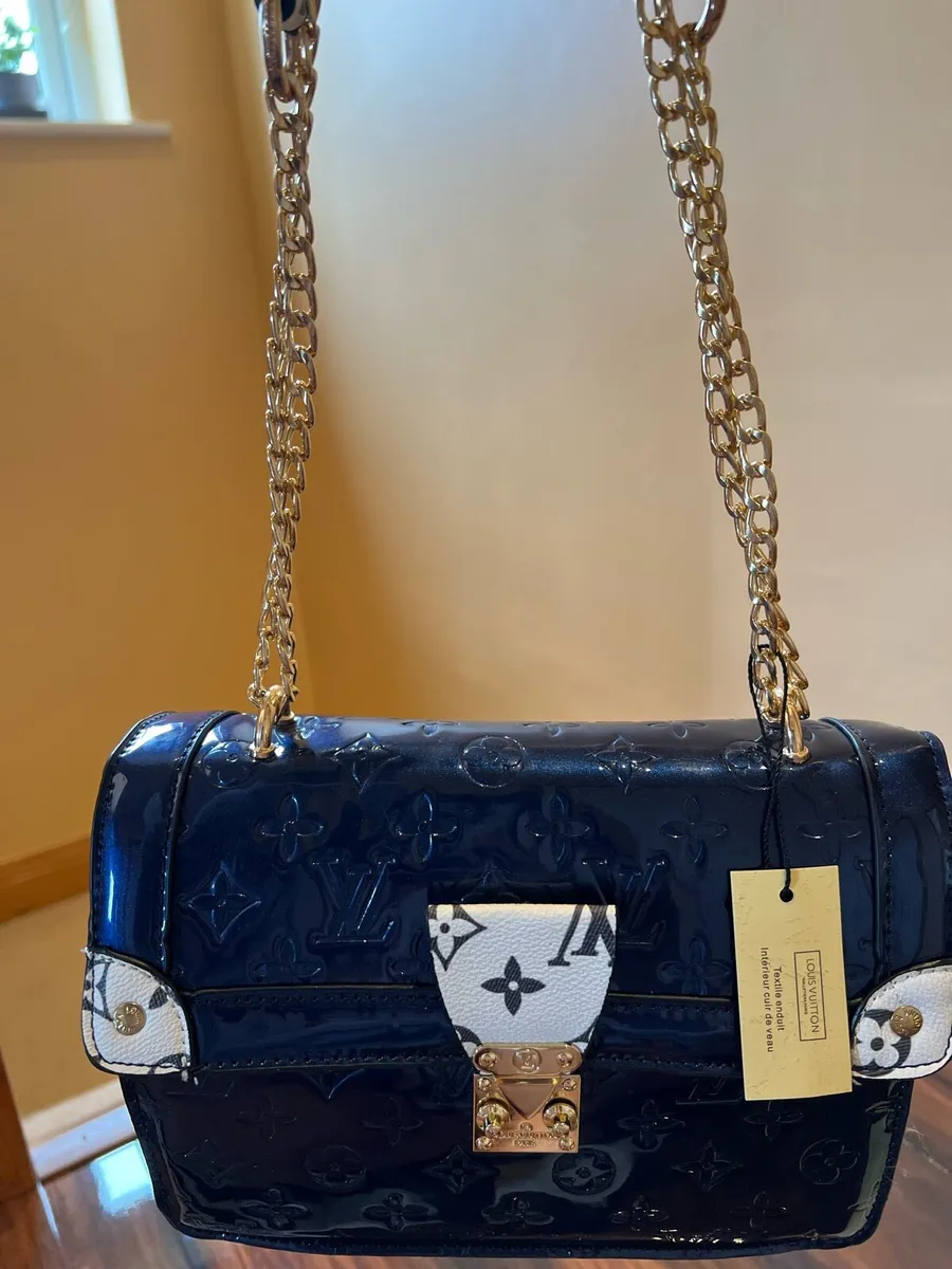 Brand new lv bag - Image 3