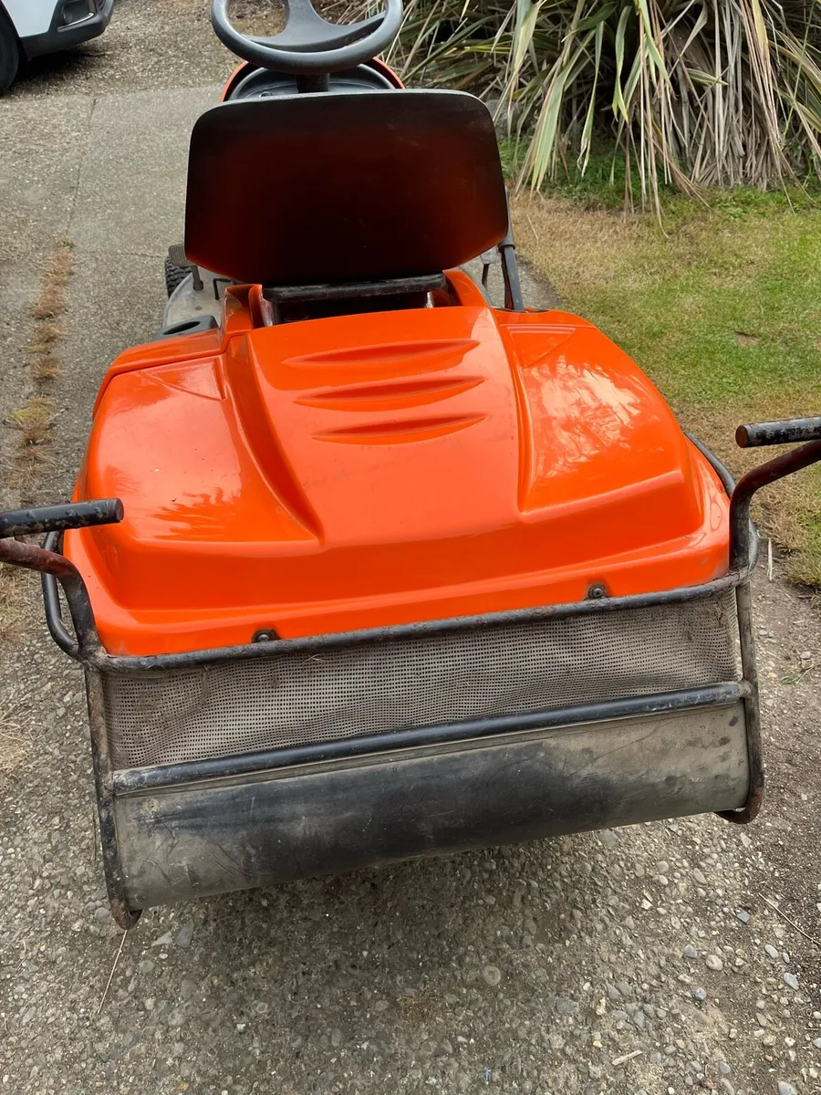 Ama ride on mower - Image 2
