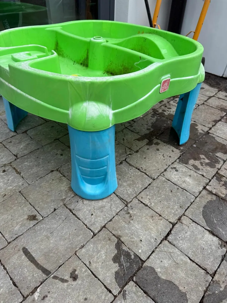 Little Tikes Turtle Sandbox - Image 2