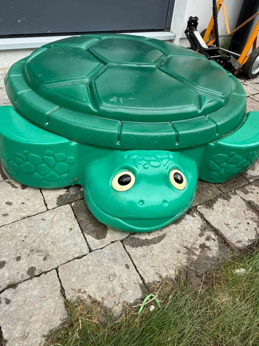 Little Tikes Turtle Sandbox - Image 3