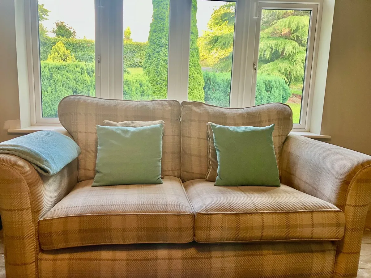 3 seater and 2 seater sofa - priced for quick sale - Image 2