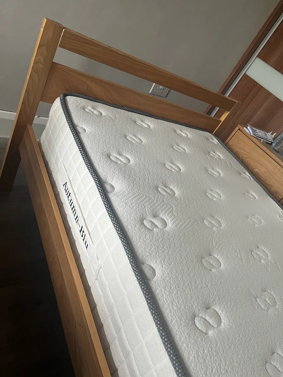 2 Single Beds - Image 1