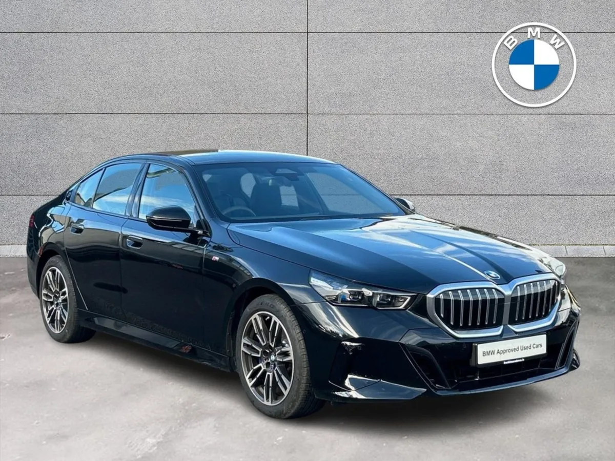 BMW 5 Series 520i M Sport Saloon - Image 1