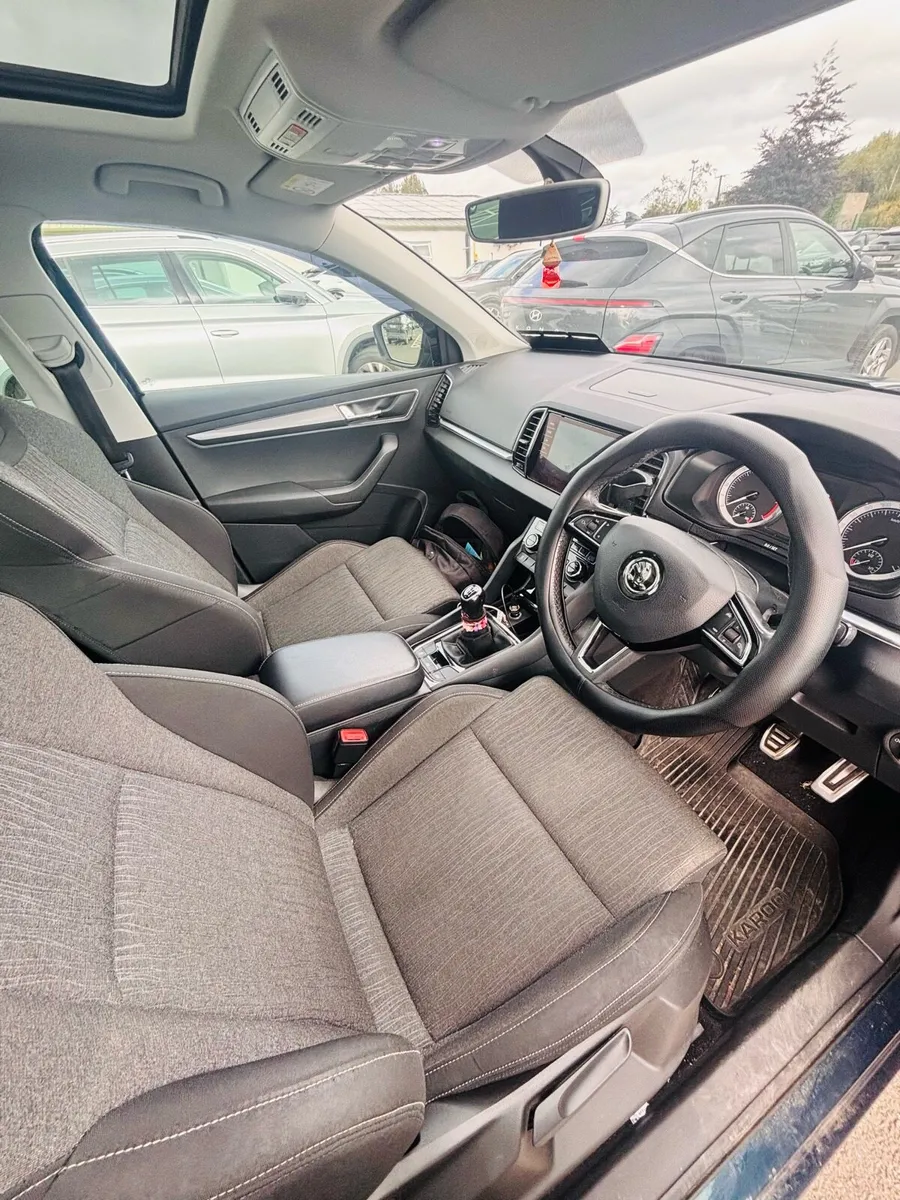 SKODA KAROQ SE TDI 115 - Image 2