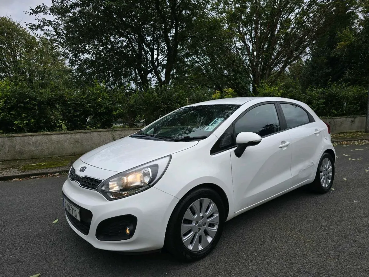 12 KIA RIO 1.4 CRDI Diesel 6 Speed manual - Image 1