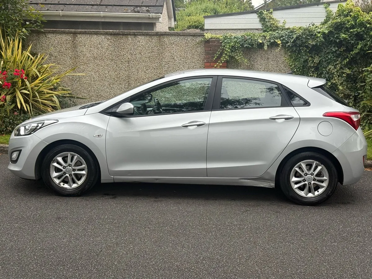 2013 Hyundai i30 Deluxe 1.6D New NCT 09/26 - Image 2