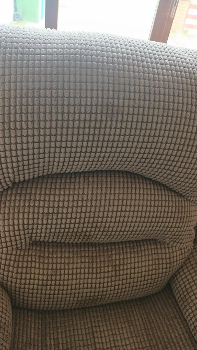 Recliner armchair - Image 1