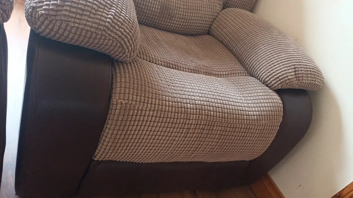 Recliner armchair - Image 2