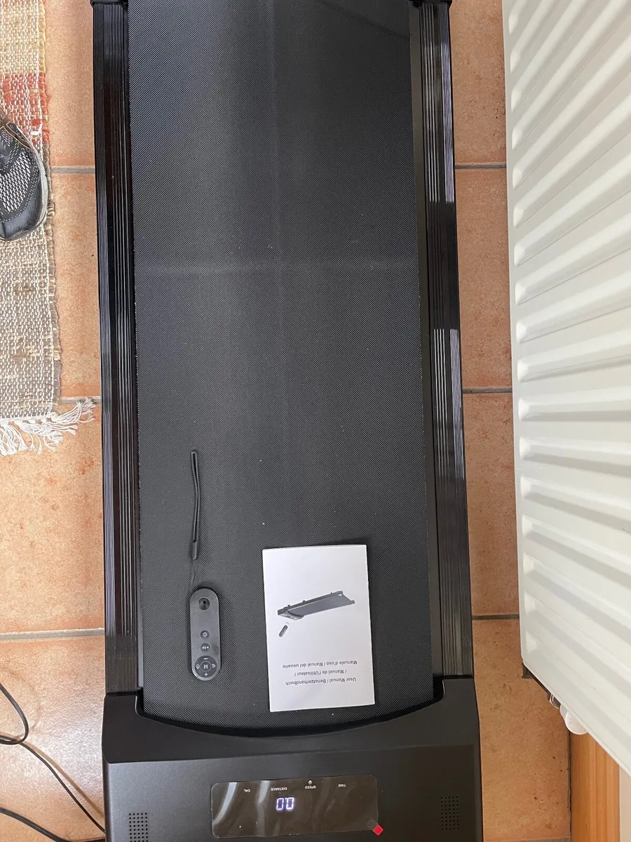 Treadmill - Image 1