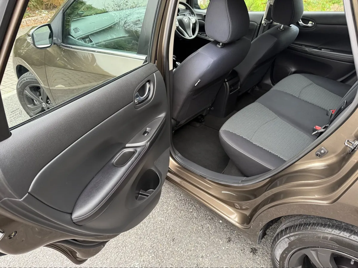 Nissan Pulsar!!!LOW MILEAGE !!! - Image 4