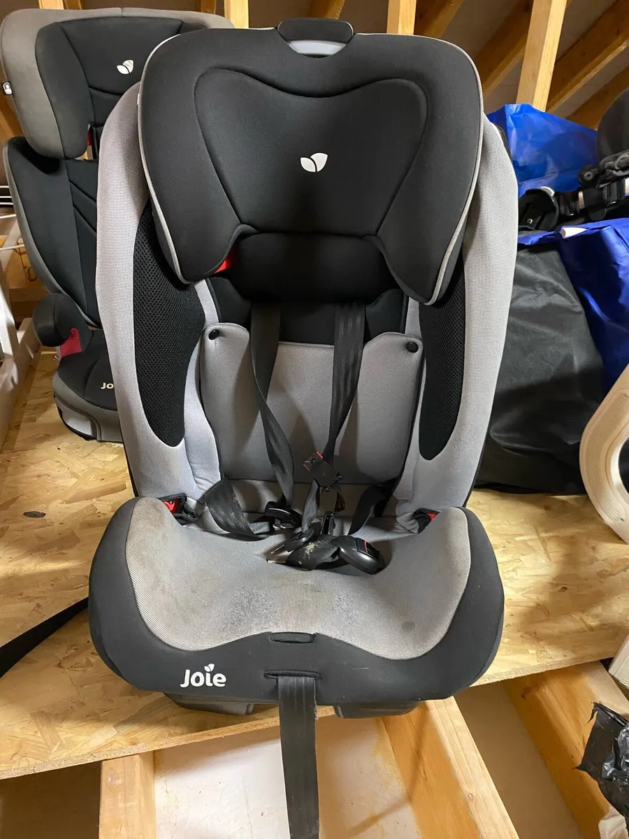 Car Seat - Image 1