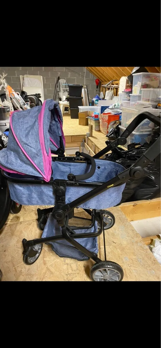 Dolls Pram - Image 1