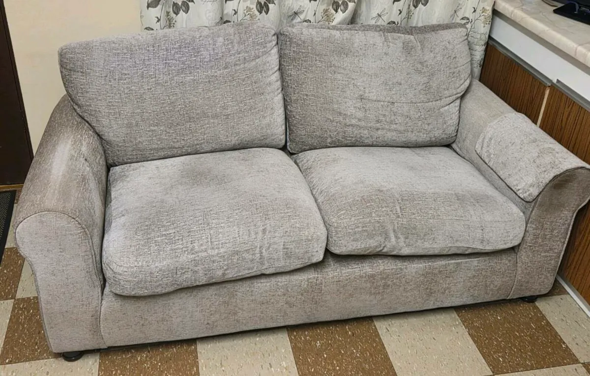Sofa x 2 - Image 1