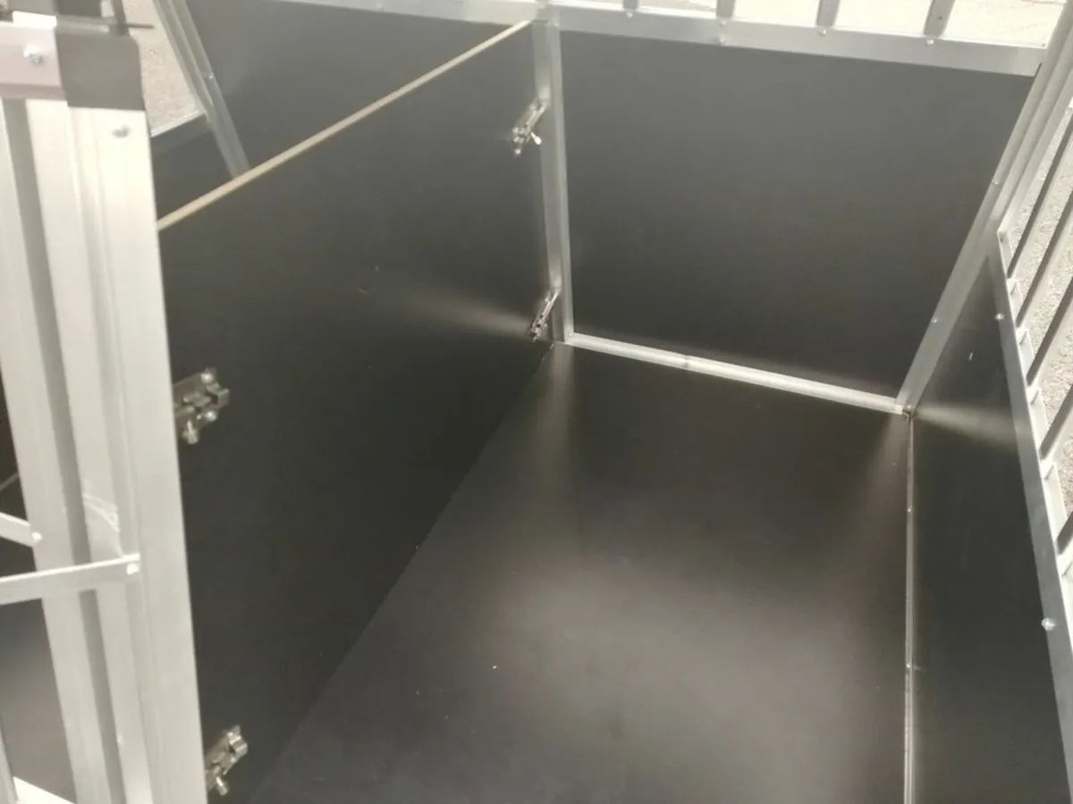 Transportation box for dogs .. Free Delivery - Image 3