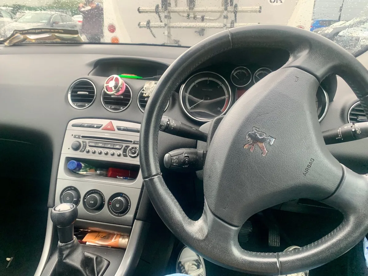 Peugeot 308 2009 - Image 3