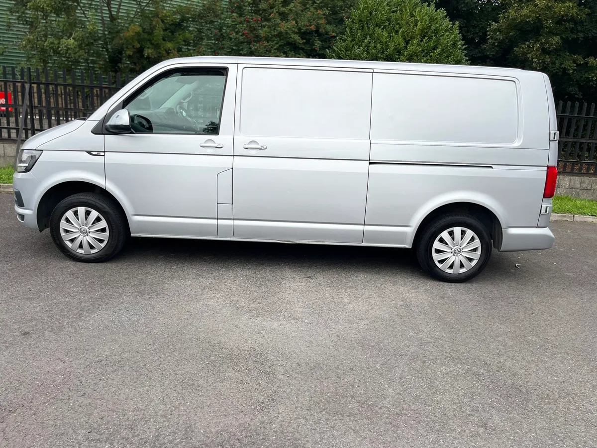 152 Volkswagen Transporter 2.0tdi LWB ,6Spd - Image 2