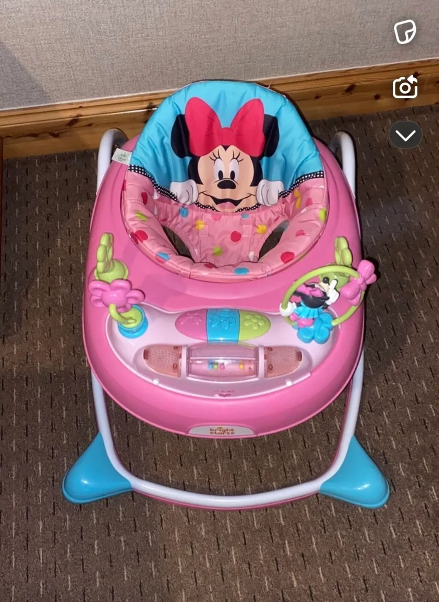 Minnie Mouse Walker - Image 1