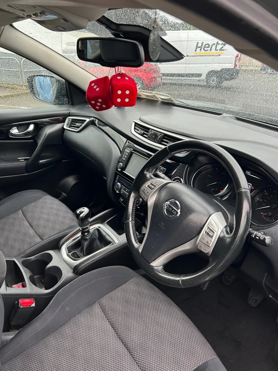 Nissan Qashqai 2014 - Image 2